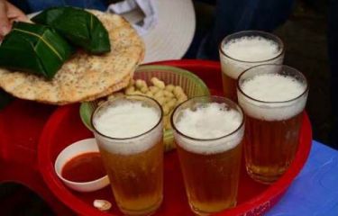 Top 10 Street Drinks in Hanoi